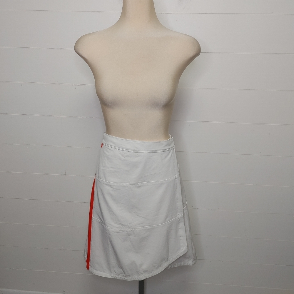 Nike Dri-Fit white wrap skirt size M
